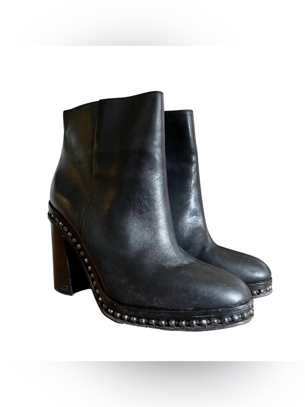 Coach Black Leather Ankle Boots 8.5 Stud Trim 3.5” Block Heel Side Zip Like New